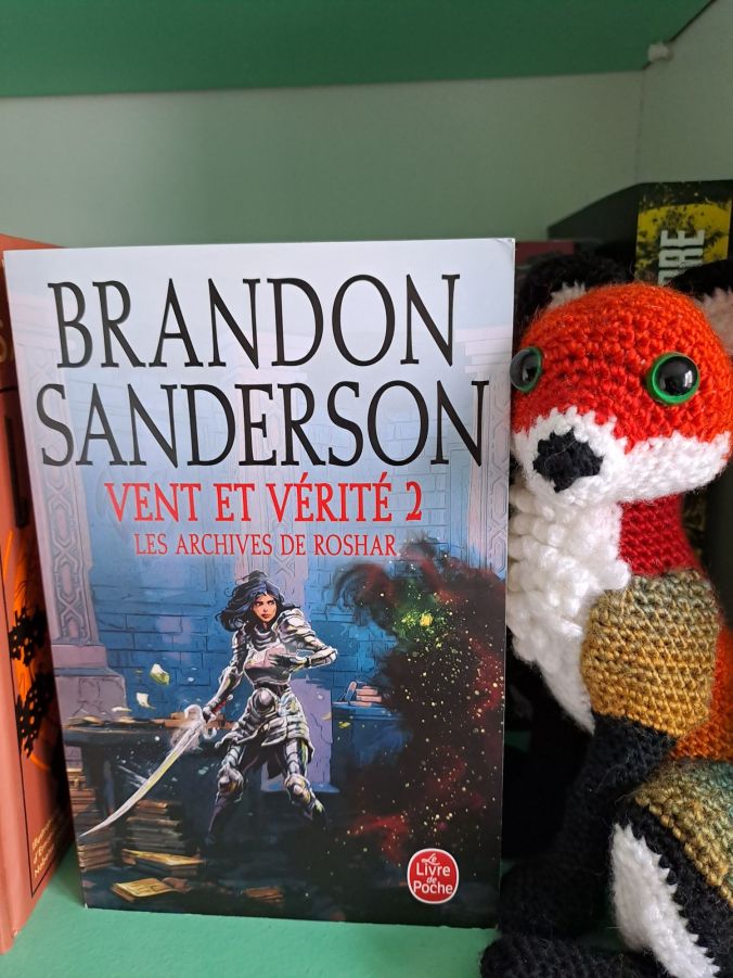 Photo montrant le Livre Vent et Vérité, part 2, 5e tome des Archives de Roshar